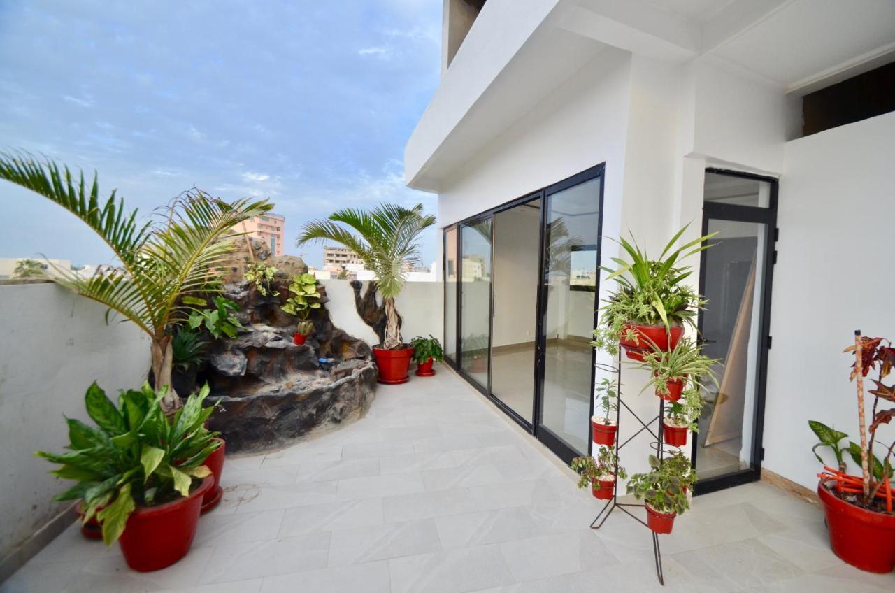 Penthouse Appartments In Almadies Dakar Exterior photo
